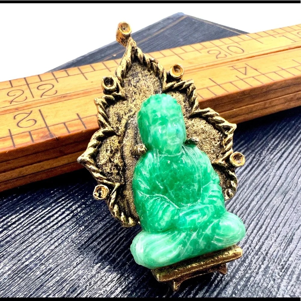 Vintage AMBASSADOR signed Buddha brooch green faux jade